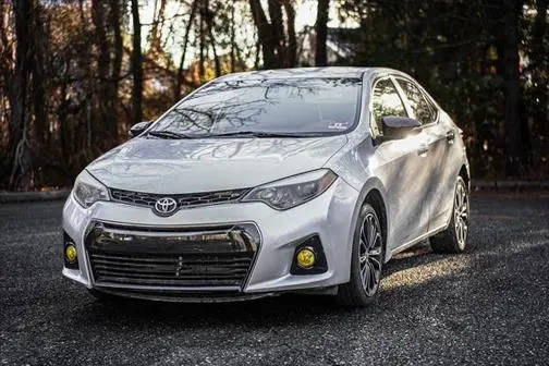 2015 Toyota Corolla S Plus FWD photo