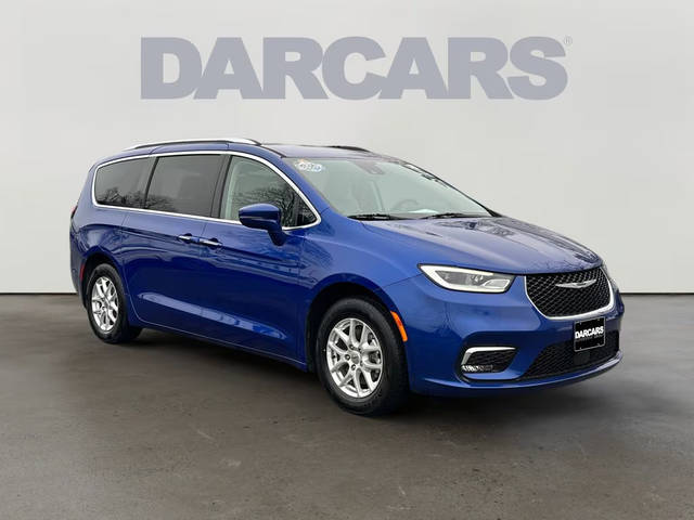 2021 Chrysler Pacifica Minivan Touring L FWD photo