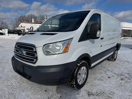 2017 Ford Transit Van  RWD photo