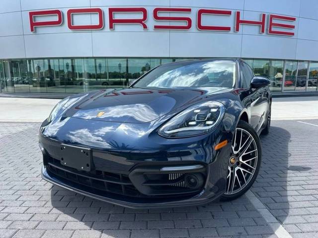 2023 Porsche Panamera 4 Platinum Edition AWD photo