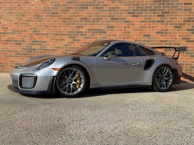 2018 Porsche 911 GT2 GT2 RS RWD photo