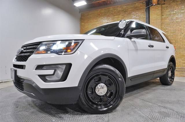 2018 Ford Explorer  AWD photo