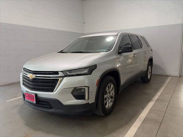 2022 Chevrolet Traverse LS FWD photo