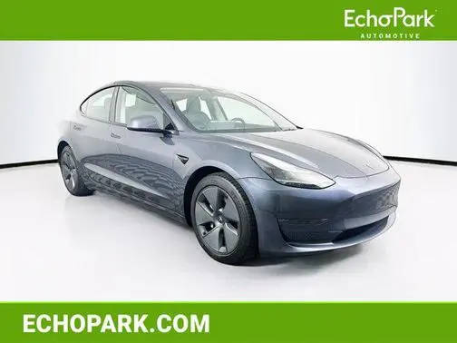2022 Tesla Model 3 Long Range AWD photo