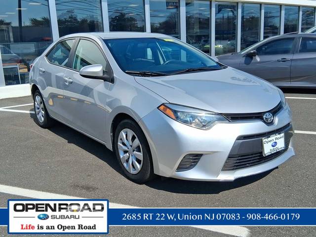 2016 Toyota Corolla LE FWD photo