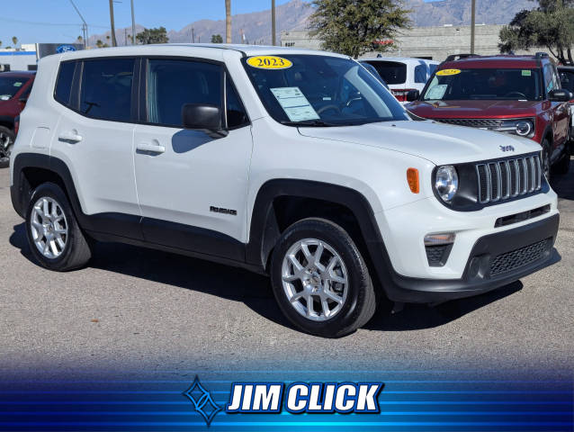 2023 Jeep Renegade Latitude 4WD photo
