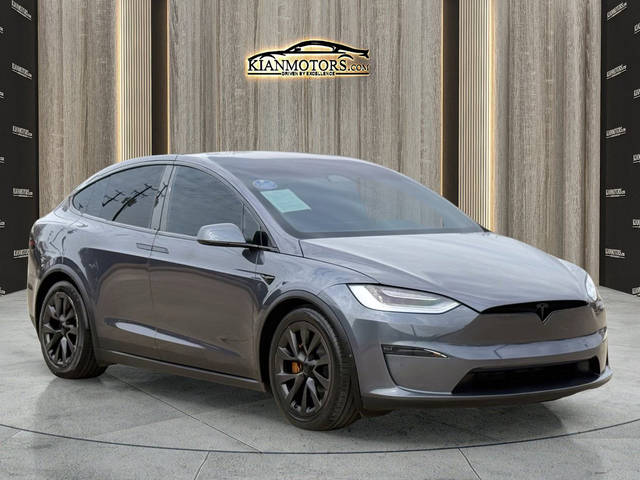 2023 Tesla Model X Standard Range AWD photo