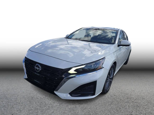 2023 Nissan Altima 2.5 SV FWD photo