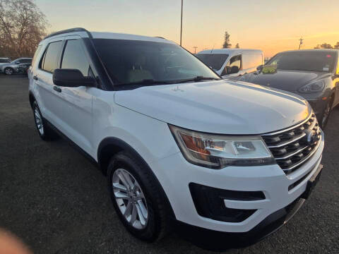 2016 Ford Explorer Base FWD photo