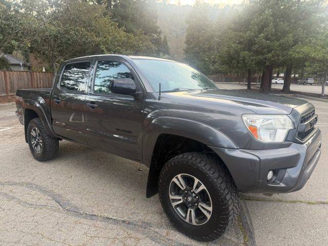 2015 Toyota Tacoma 4WD photo