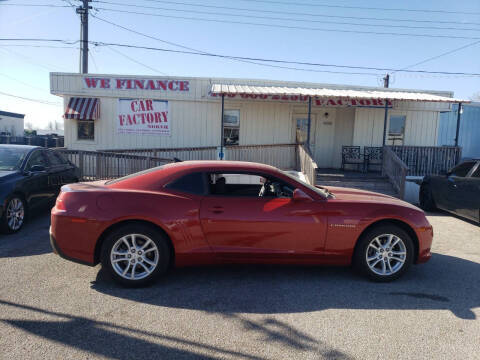 2015 Chevrolet Camaro LS RWD photo
