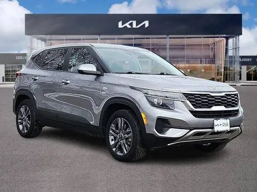 2022 Kia Seltos LX AWD photo