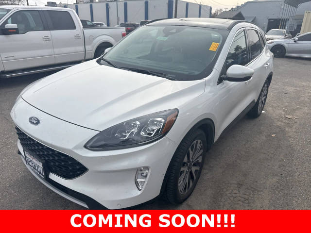 2020 Ford Escape Titanium Hybrid AWD photo