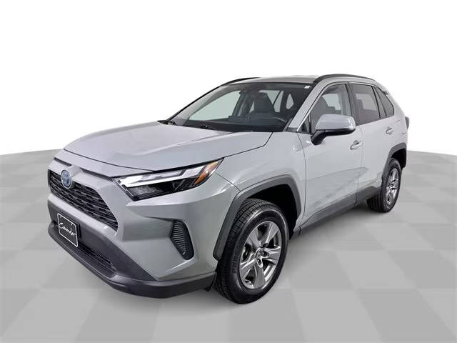 2022 Toyota RAV4 Hybrid XLE AWD photo