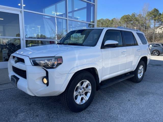 2015 Toyota 4Runner SR5 RWD photo
