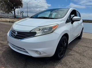 2015 Nissan Versa Note S Plus FWD photo