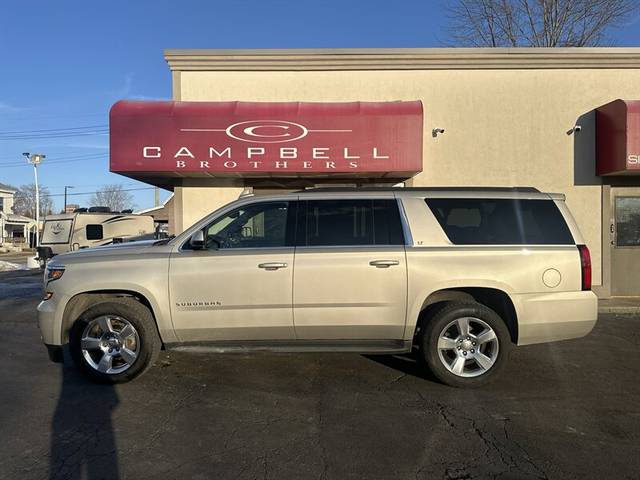 2016 Chevrolet Suburban LT 4WD photo