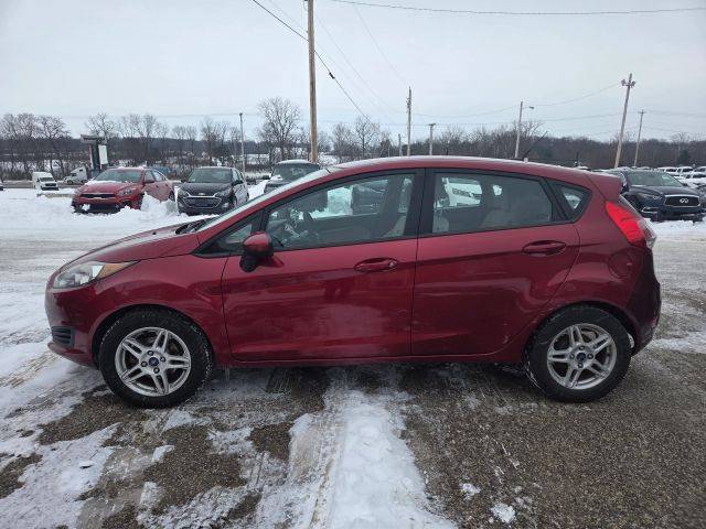 2017 Ford Fiesta SE FWD photo