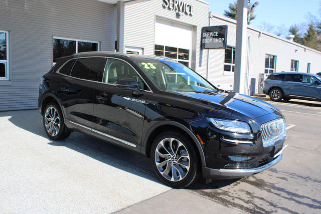 2023 Lincoln Nautilus Reserve AWD photo