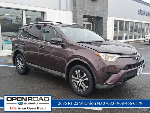 2016 Toyota RAV4 LE AWD photo