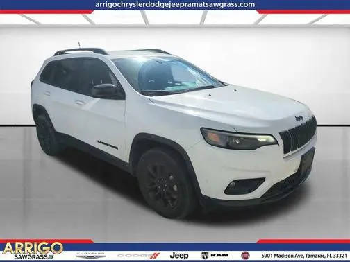 2023 Jeep Cherokee Altitude Lux 4WD photo