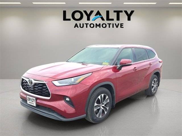 2022 Toyota Highlander XLE AWD photo