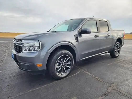 2022 Ford Maverick LARIAT FWD photo