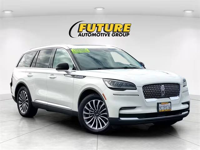 2022 Lincoln Aviator Reserve RWD photo