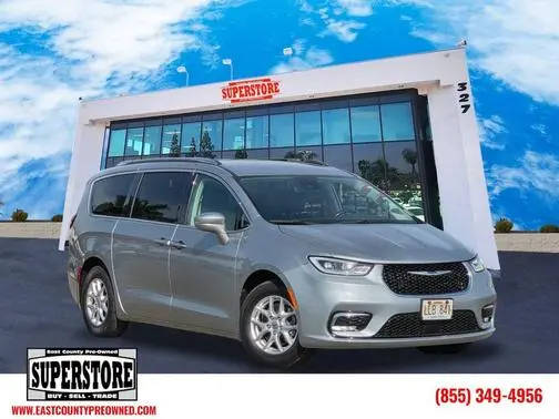 2021 Chrysler Pacifica Minivan Touring L FWD photo