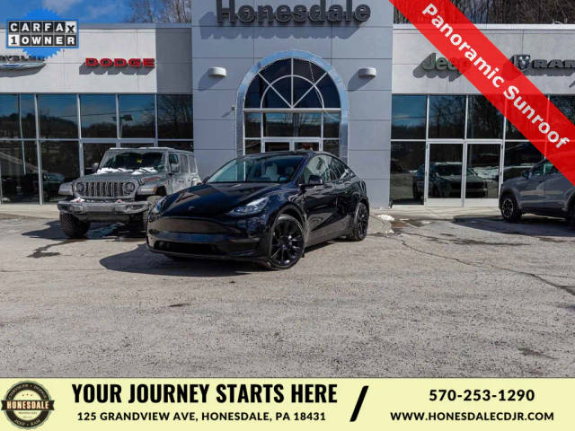 2021 Tesla Model Y Long Range AWD photo