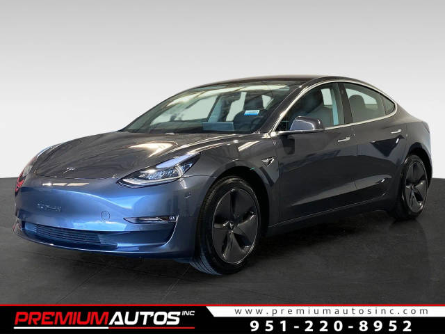 2018 Tesla Model 3 Mid Range Battery RWD photo