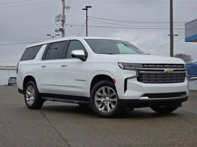 2023 Chevrolet Suburban Premier 4WD photo