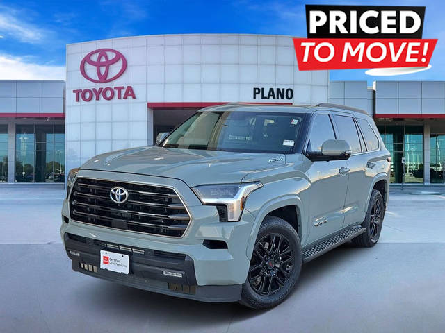 2023 Toyota Sequoia SR5 RWD photo