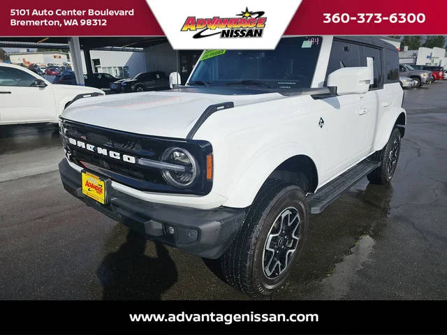 2023 Ford Bronco 4 Door Outer Banks 4WD photo