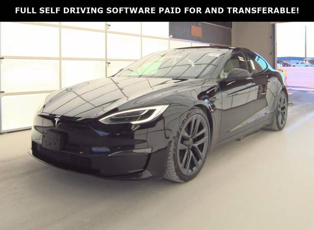 2022 Tesla Model S Plaid AWD photo