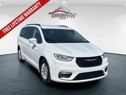2022 Chrysler Pacifica Minivan Touring L FWD photo