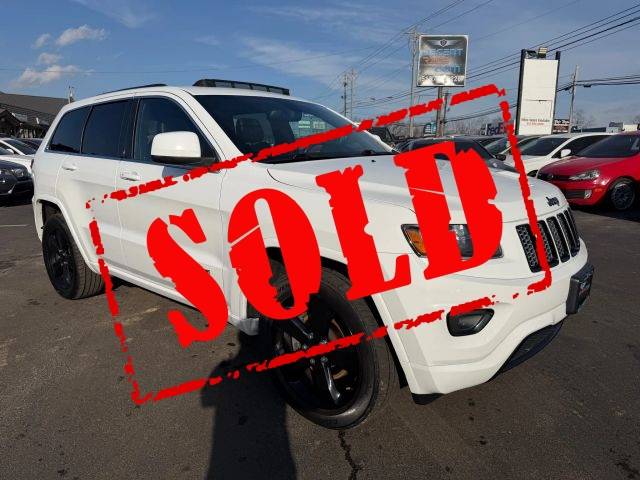 2015 Jeep Grand Cherokee Altitude 4WD photo