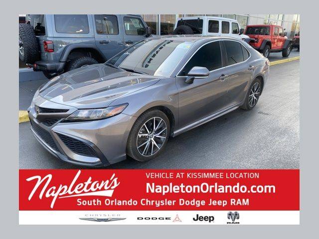 2023 Toyota Camry SE FWD photo