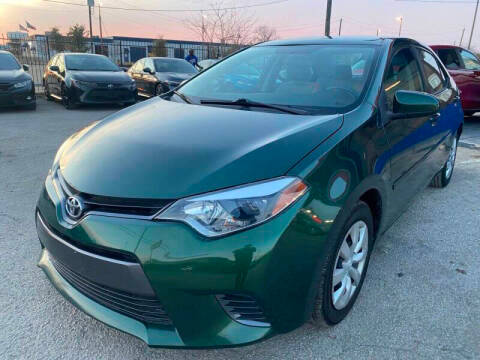 2015 Toyota Corolla LE FWD photo
