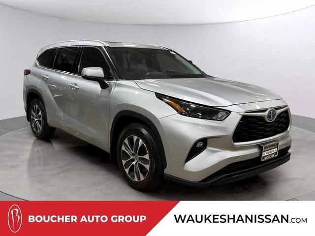 2022 Toyota Highlander Hybrid XLE AWD photo