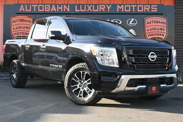 2020 Nissan Titan SV RWD photo