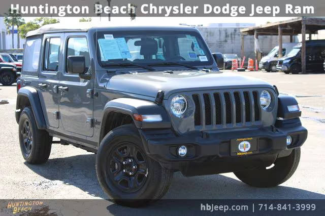 2023 Jeep Wrangler Unlimited Sport 4WD photo