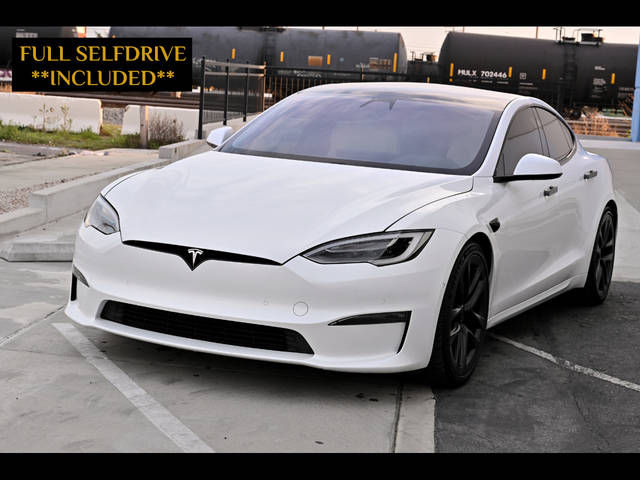 2022 Tesla Model S Plaid AWD photo
