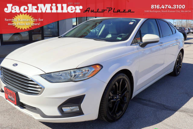 2019 Ford Fusion SE FWD photo