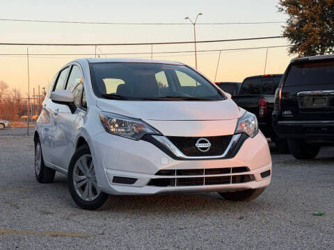 2018 Nissan Versa Note SV FWD photo