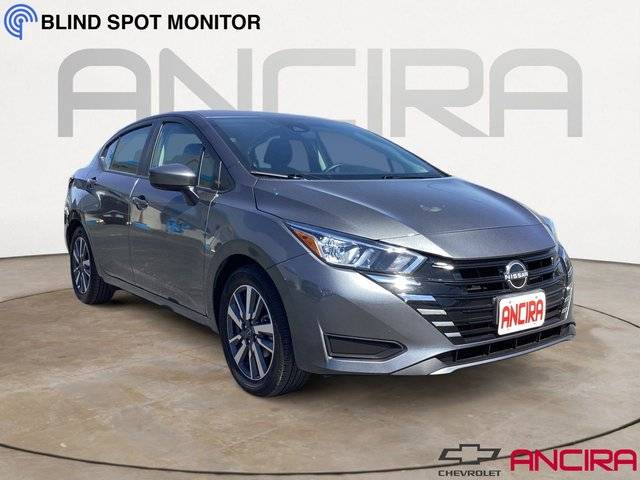 2023 Nissan Versa SV FWD photo