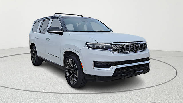 2022 Jeep Grand Wagoneer Series III 4WD photo