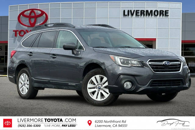 2018 Subaru Outback Premium AWD photo