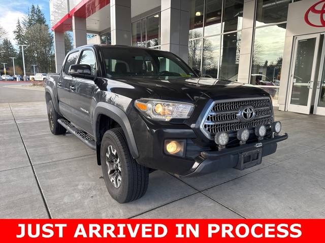 2016 Toyota Tacoma TRD Off Road 4WD photo