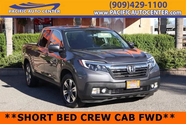 2019 Honda Ridgeline RTL-T FWD photo